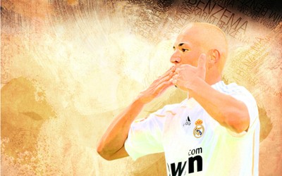 FB体育动态-德佩点球一蹴而就锁定胜局